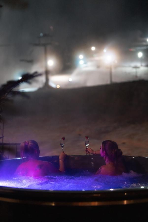 Pensjonat Laworta Ski Ustrzyki Dolne Bagian luar foto